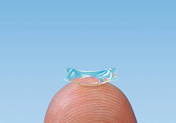 Zusatzlinsen Behandlung Teufen Schweiz